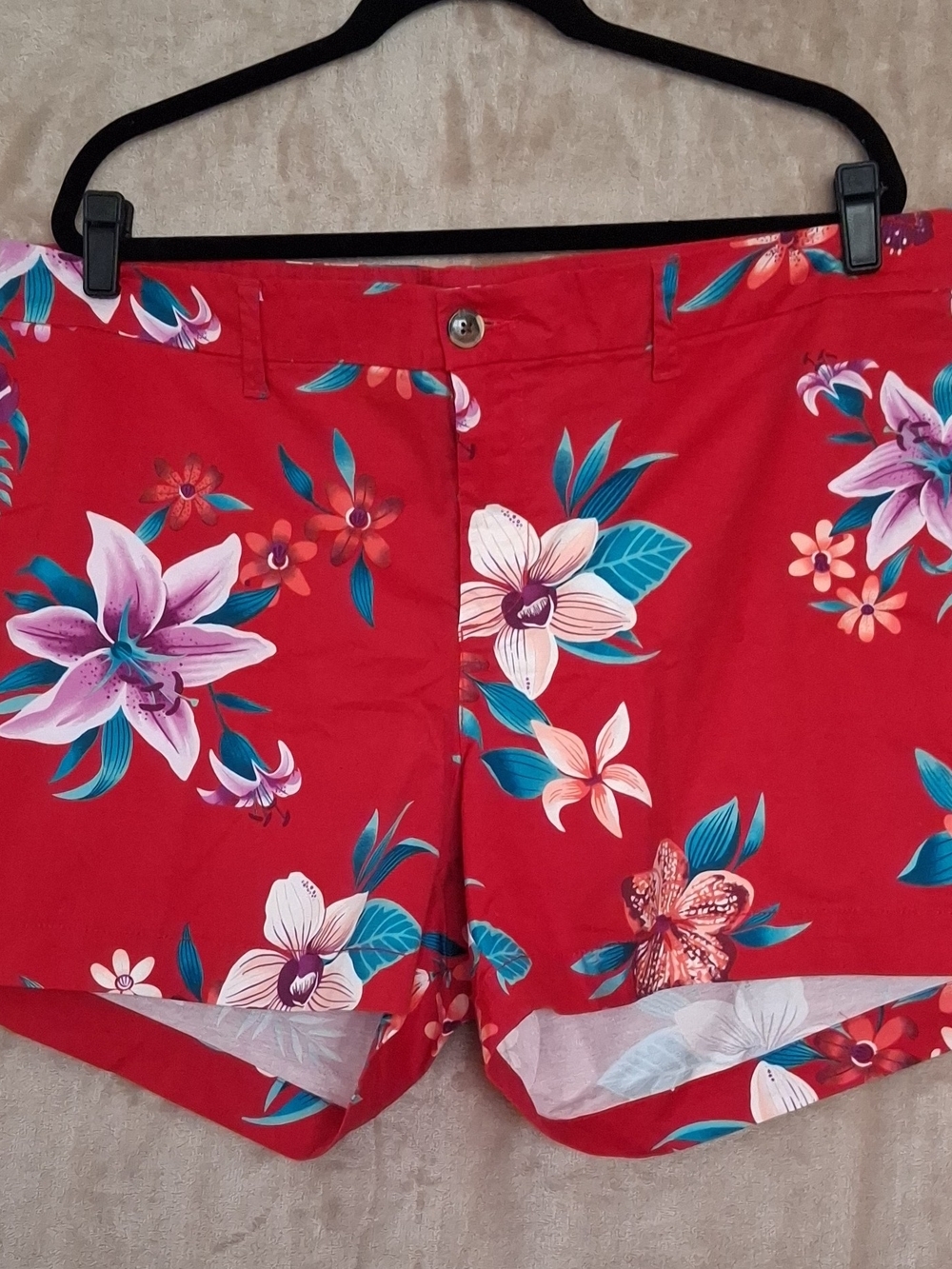 Old Navy Red Tropical Floral Women's Shorts